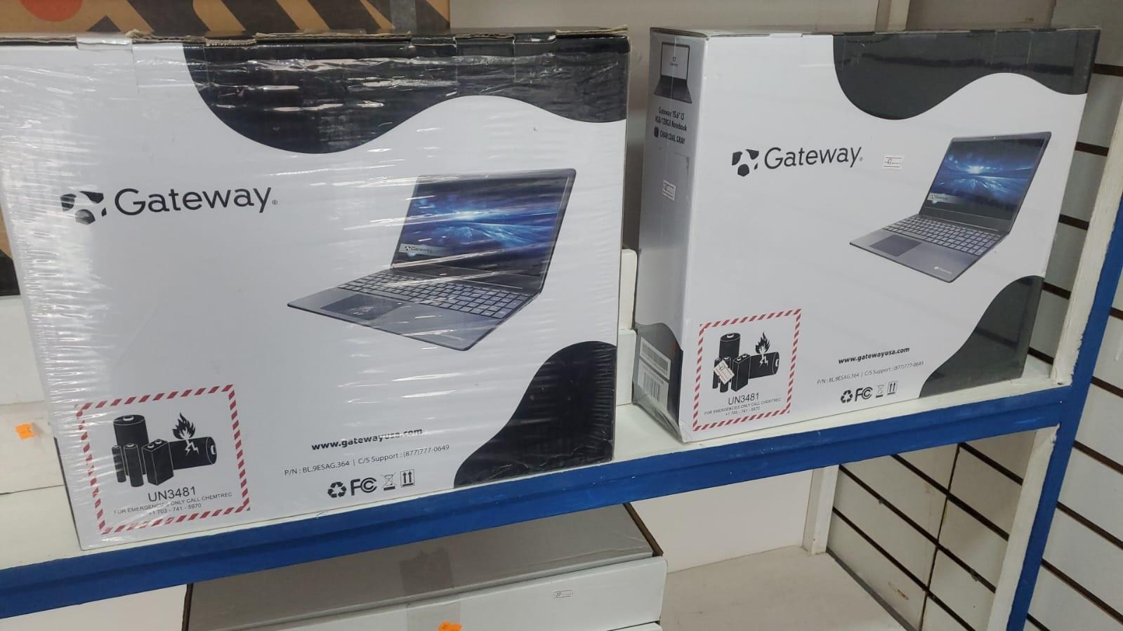 aptop Gateway GWNC31514-BK intel core i3 128GB SSD 4GB 15.6 HD Mouse w Foto 7235908-1.jpg