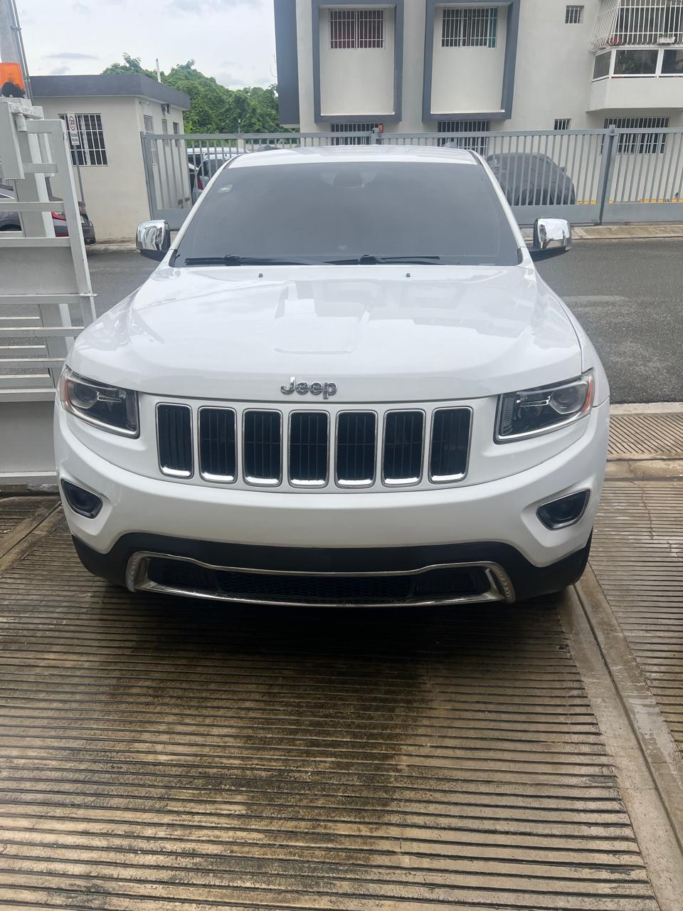 Jeep Grand Cherokee 2014 Foto 7236012-3.jpg