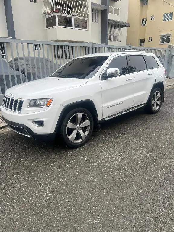 Jeep Grand Cherokee 2014 Foto 7236012-7.jpg