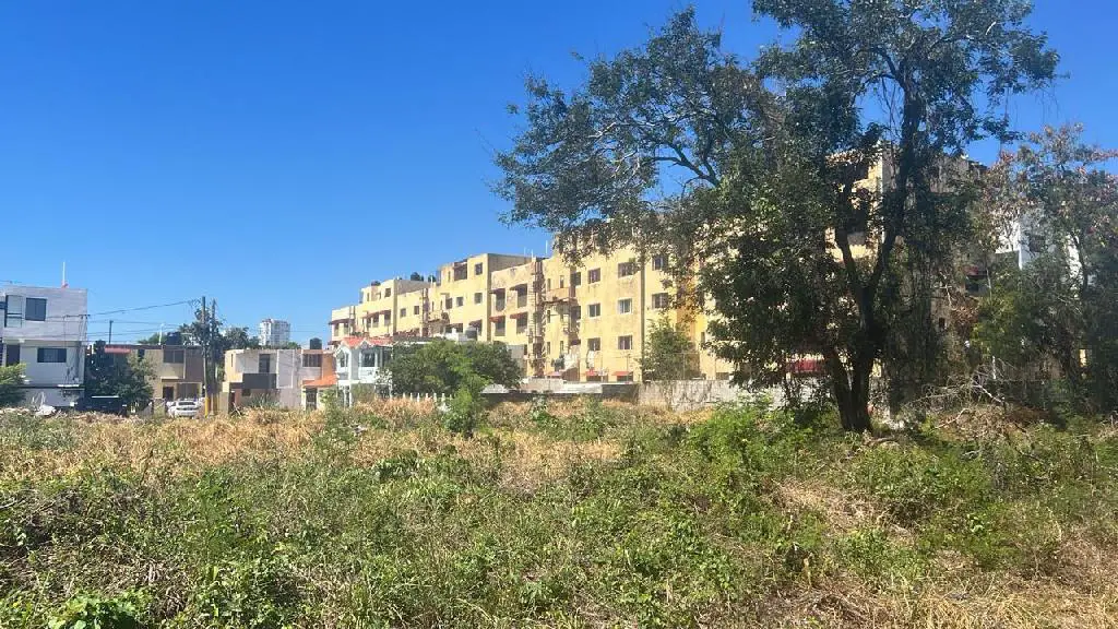 Solar de 4015.15 m2 en Urb. Italia Santo Domingo Este Foto 7236289-3.jpg