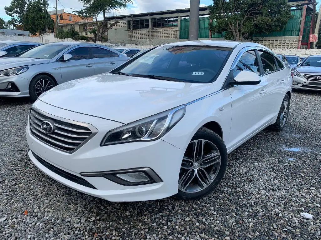 Hyundai  Sonata LF 2018 GLP Blanco de Fabrica Foto 7236381-3.jpg