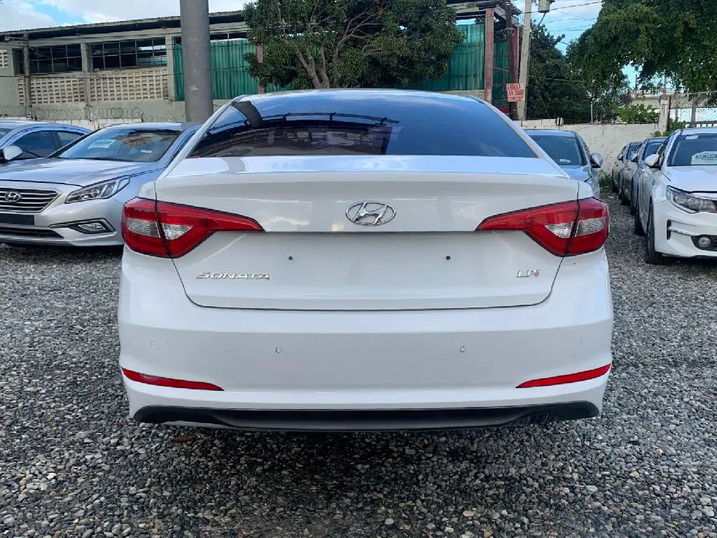 Hyundai  Sonata LF 2018 GLP Blanco de Fabrica Foto 7236381-8.jpg