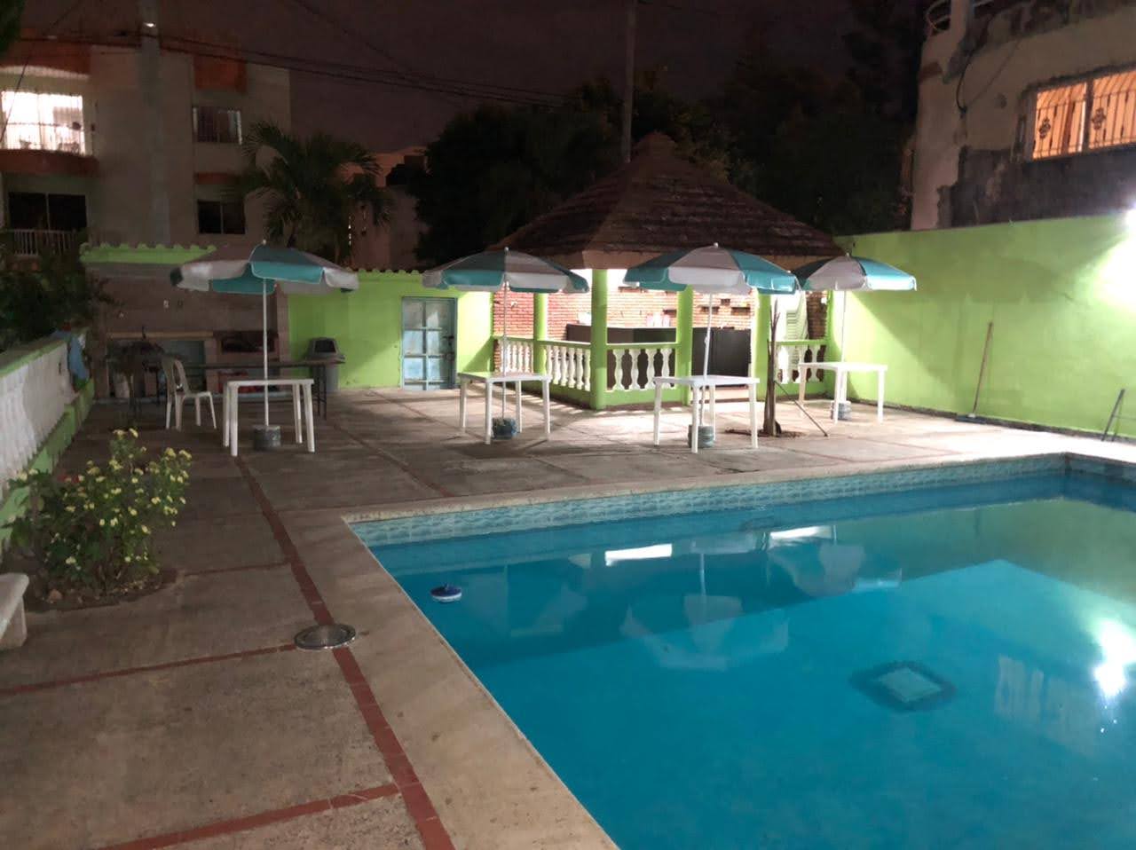 PISCINA LAS AMERICAS 1 Foto 7236471-1.jpg