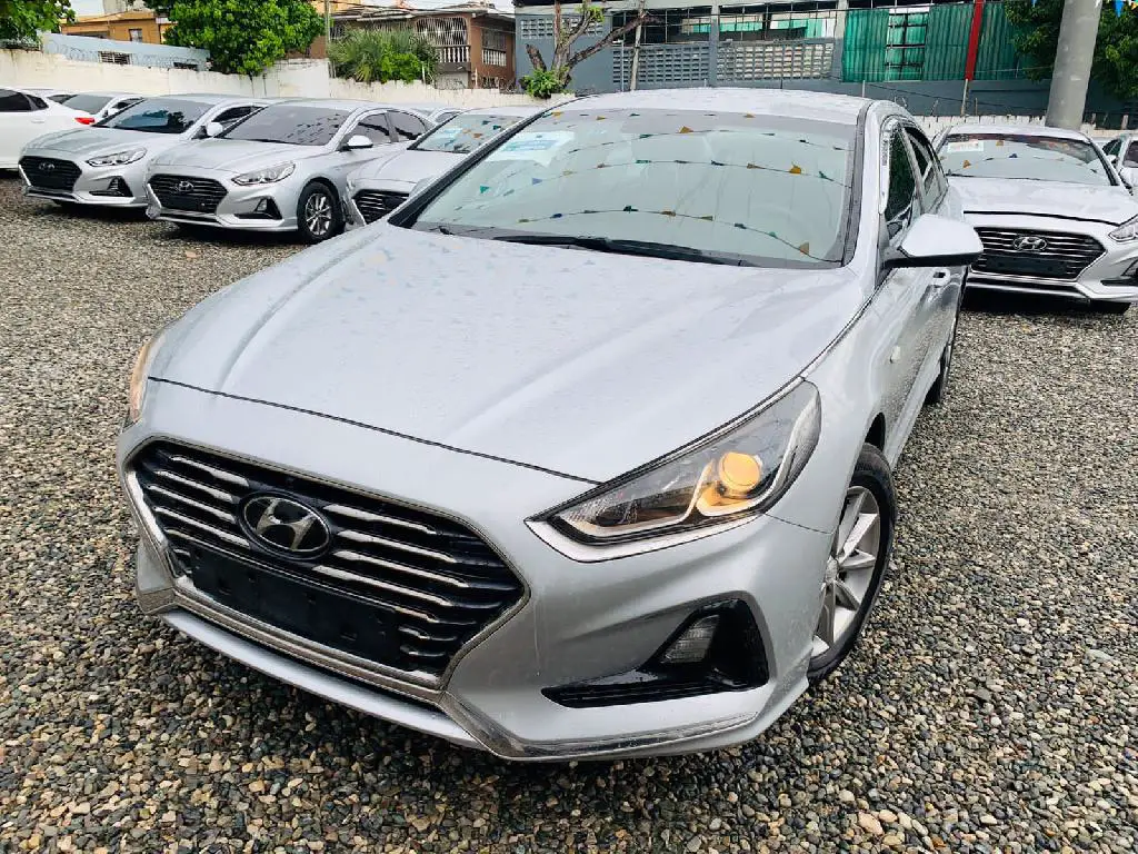 Hyundai Sonata New Rise 2018 GLP Gris de Fabrica Foto 7236615-3.jpg