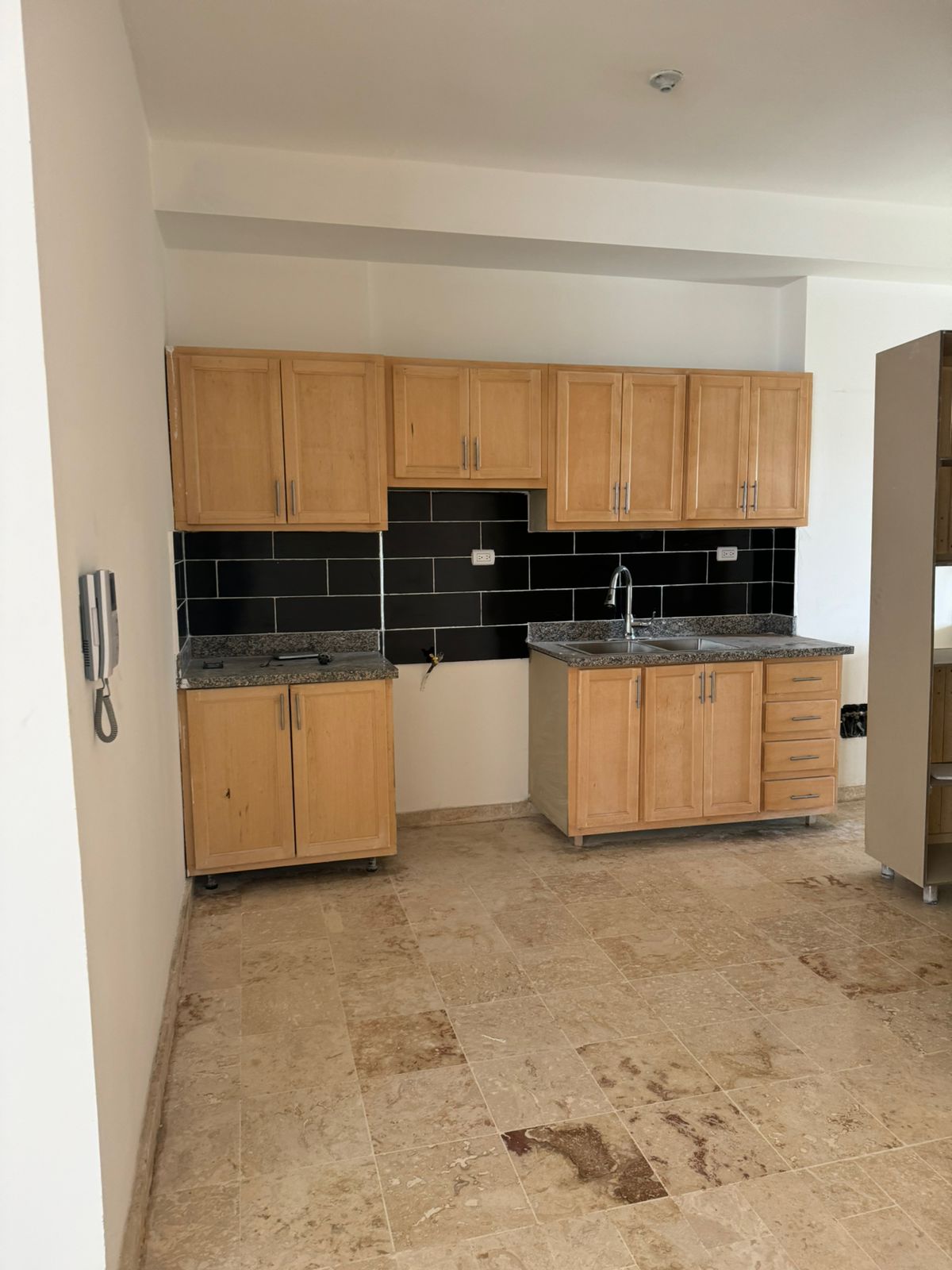 APARTAMENTOS EN ALQUILER NUEVO PARA ESTRENAR PROXIMO A INTEC SECTOR LO Foto 7236634-1.jpg