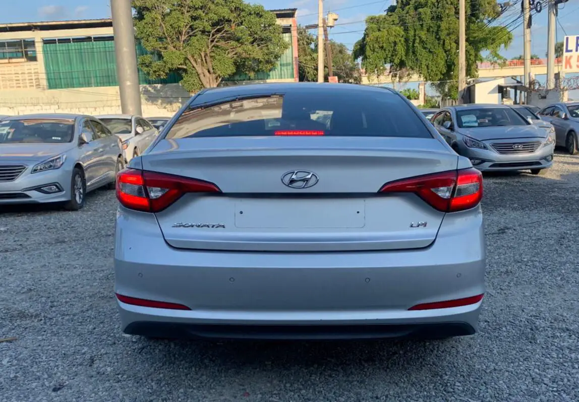 Hyundai  Sonata LF 2018 GLP Gris de Fabrica Foto 7236696-8.jpg