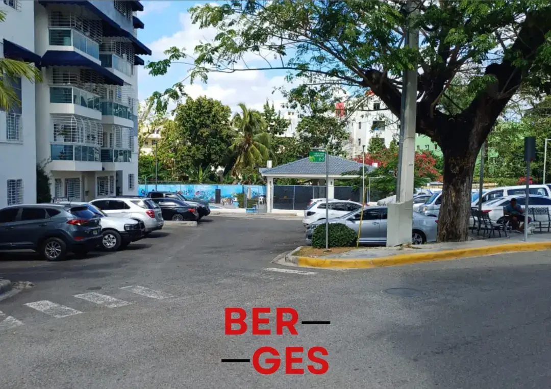 Apto en Venta Av Charles de Gaulle 3er piso 3-Hab 2-Baños 1 ParqueoSDN Foto 7236721-6.jpg