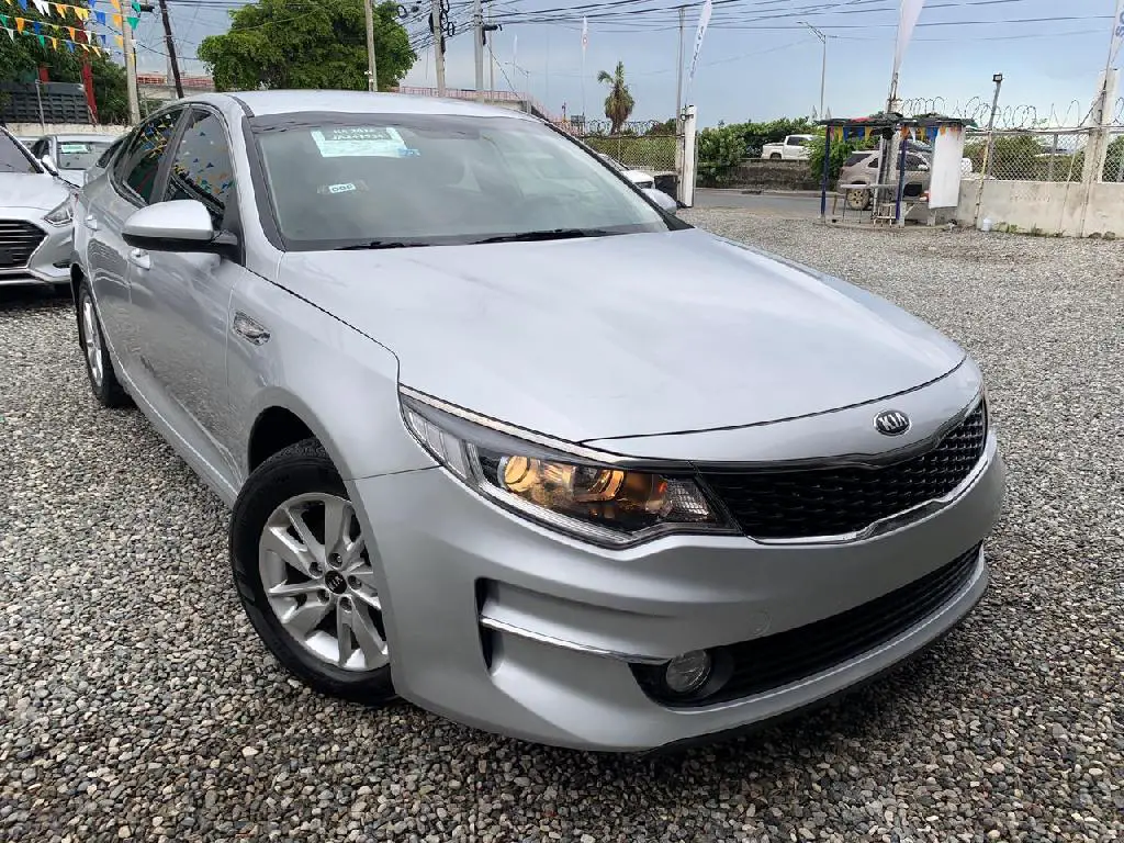 KIA K5 2018 GLP GRIS  DE FÁBRICA Foto 7236902-8.jpg