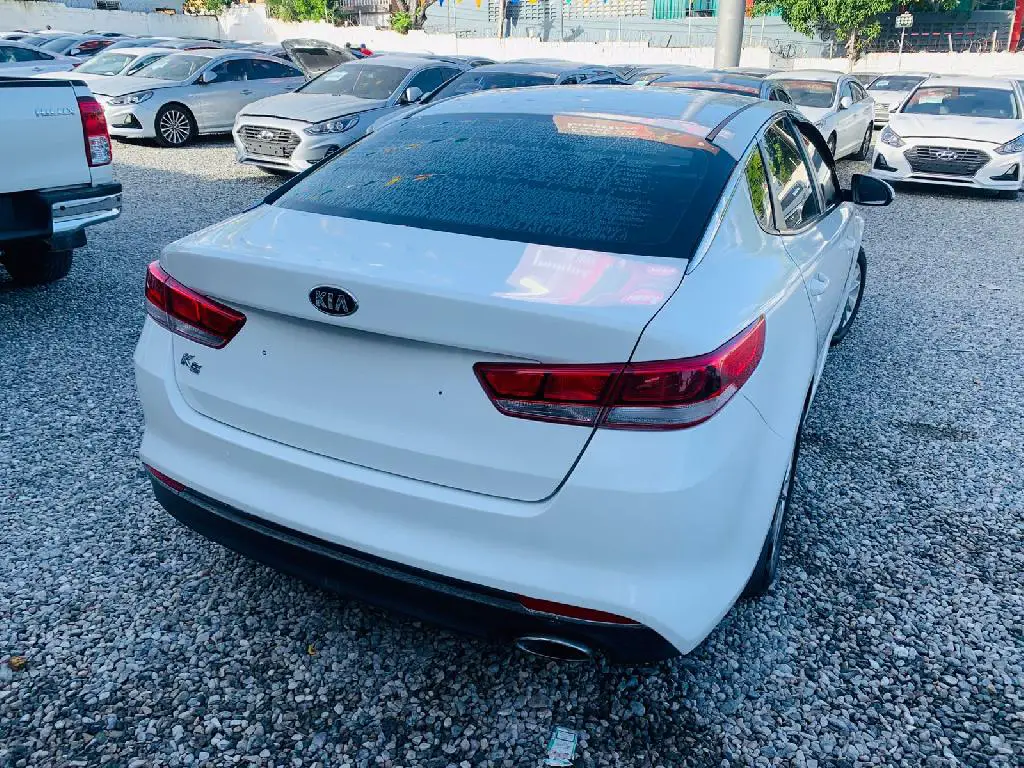 KIA K5 2018 GLP BLANCO DE FÁBRICA Foto 7236907-7.jpg
