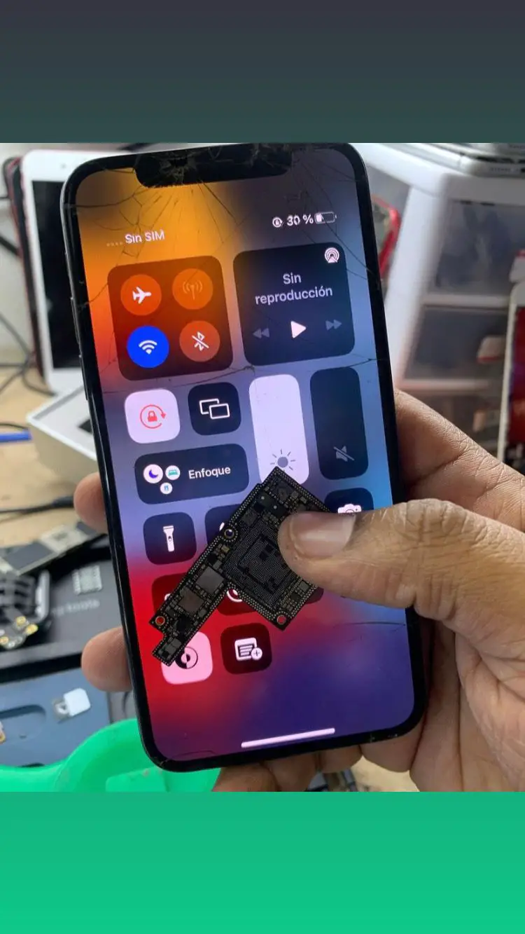 Repara tu iPhone  ipad. Macbook  face id Foto 7236938-1.jpg