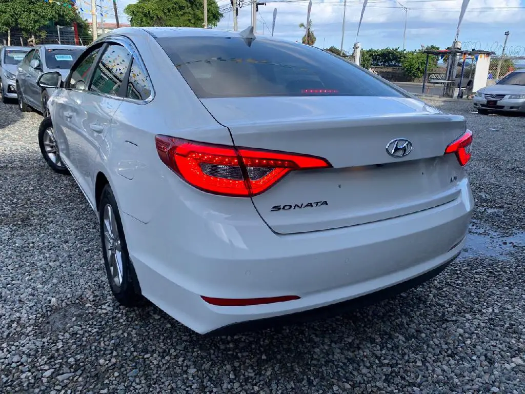Hyundai  Sonata LF 2019 GLP Blanco de Fabrica Foto 7236969-5.jpg