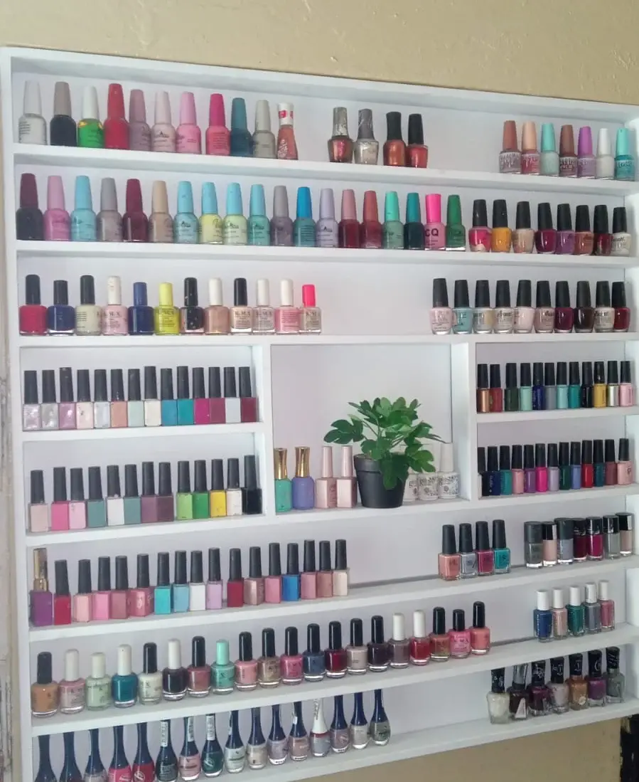 Se Venden Mesas de Uñas con Tope en Cristal y Exibidores de Esmaltes  Foto 7236987-2.jpg