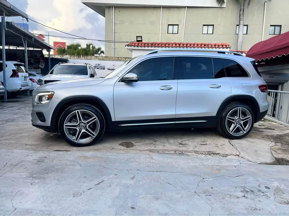 Mercedes Benz GLB250 2020 Foto 7237057-4.jpg