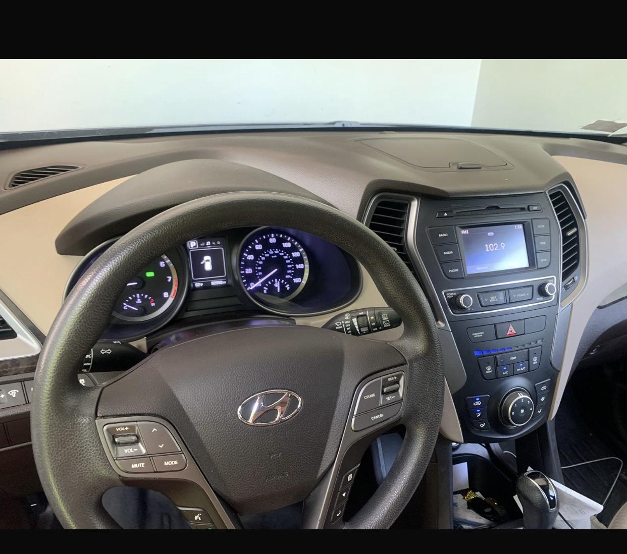 VENDO HYUNDAI SANTA FE 2018 4x4 SPORT AZUL DE OPORTUNIDAD  Foto 7237159-m4.jpg
