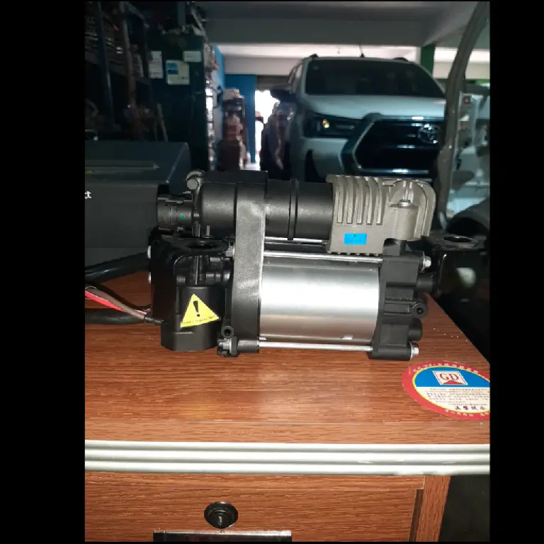 Bomba de suspensión de Jeep Cherokee en Santo Domingo Este Foto 7237203-2.jpg