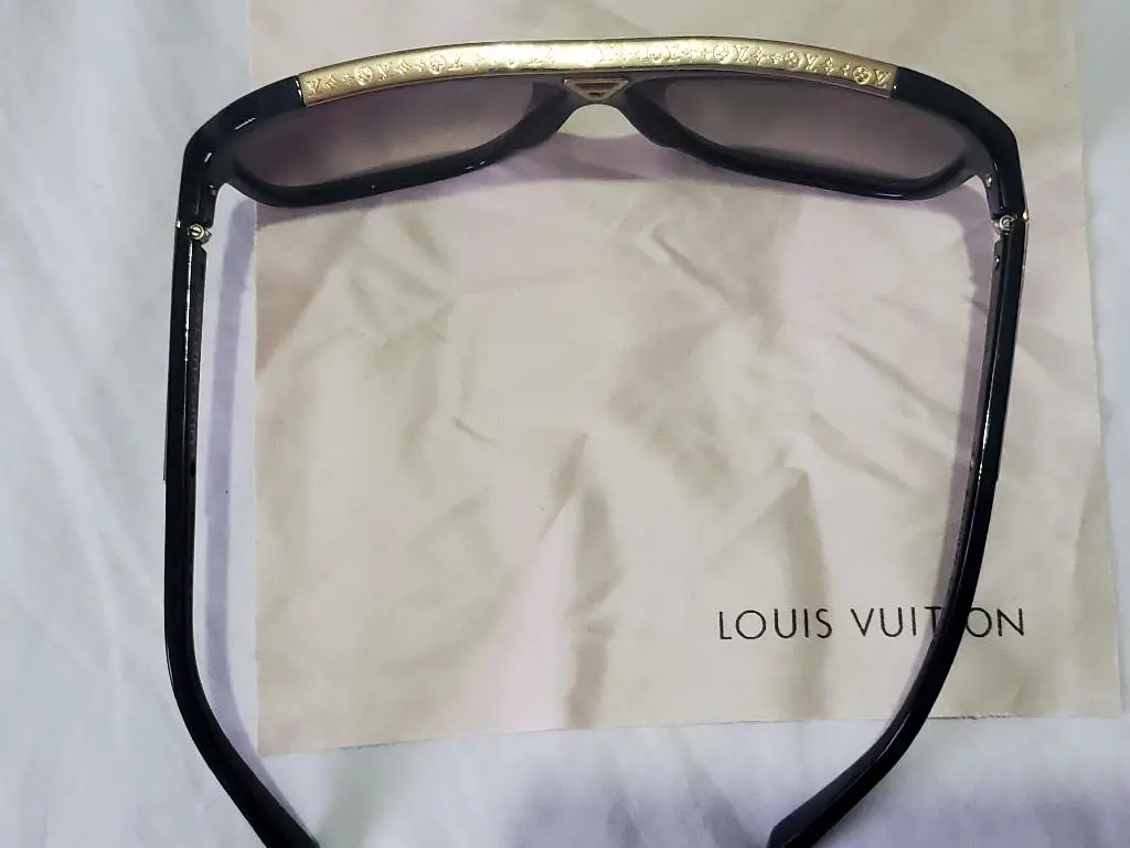 Vendo lentes Louis Vuitton en San Pedro de Macorís Foto 7237424-5.jpg