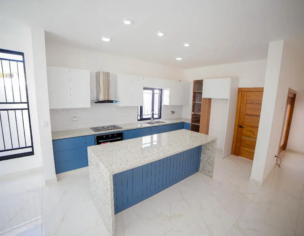 Casa de venta Calle 9 Residencial Don Persio III La Vega RD. Foto 7237426-1.jpg