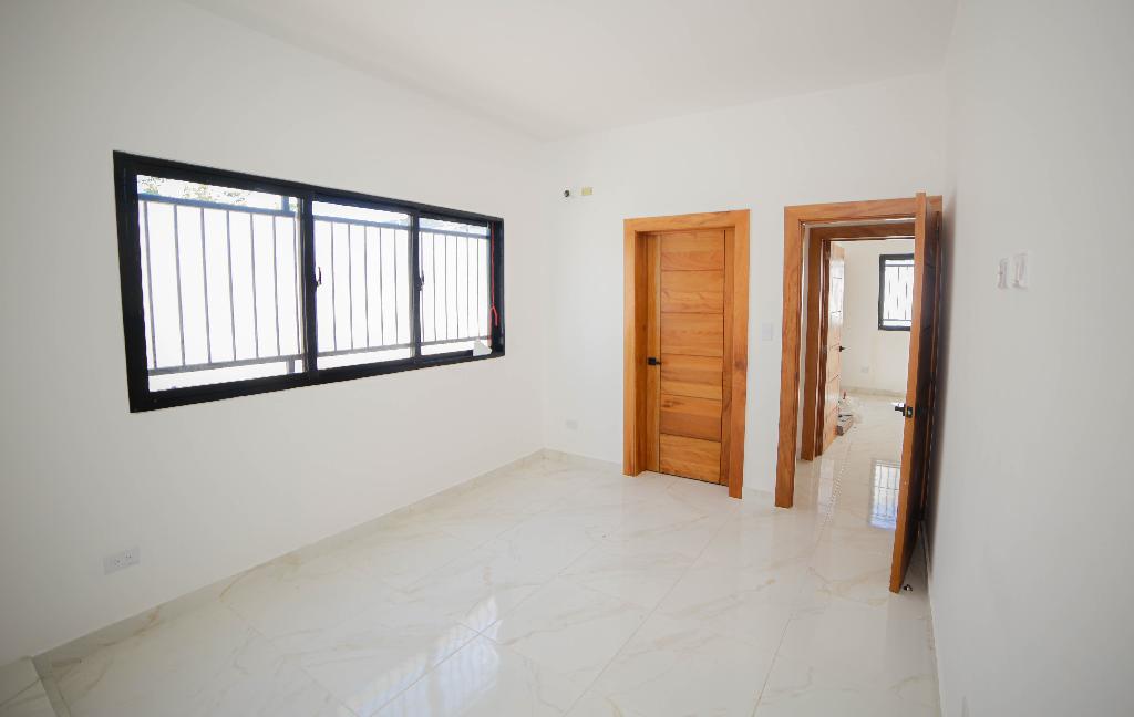 Casa de venta Calle 9 Residencial Don Persio III La Vega RD. Foto 7237426-7.jpg