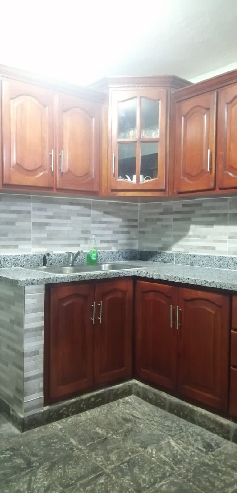 Muebles de cocina en madera gabinetes Foto 7237450-1.jpg