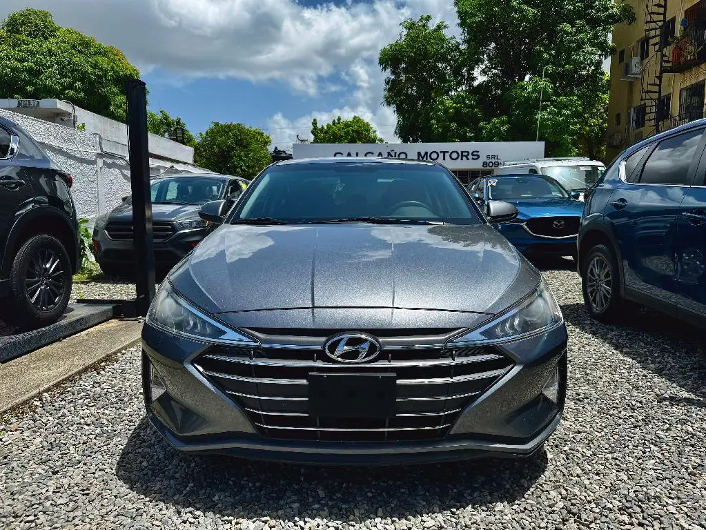 Hyundai Elantra 2019  Foto 7237452-2.jpg
