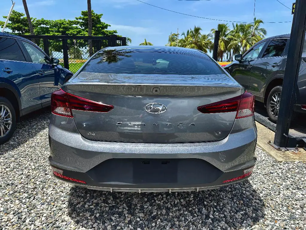 Hyundai Elantra 2019  Foto 7237452-5.jpg