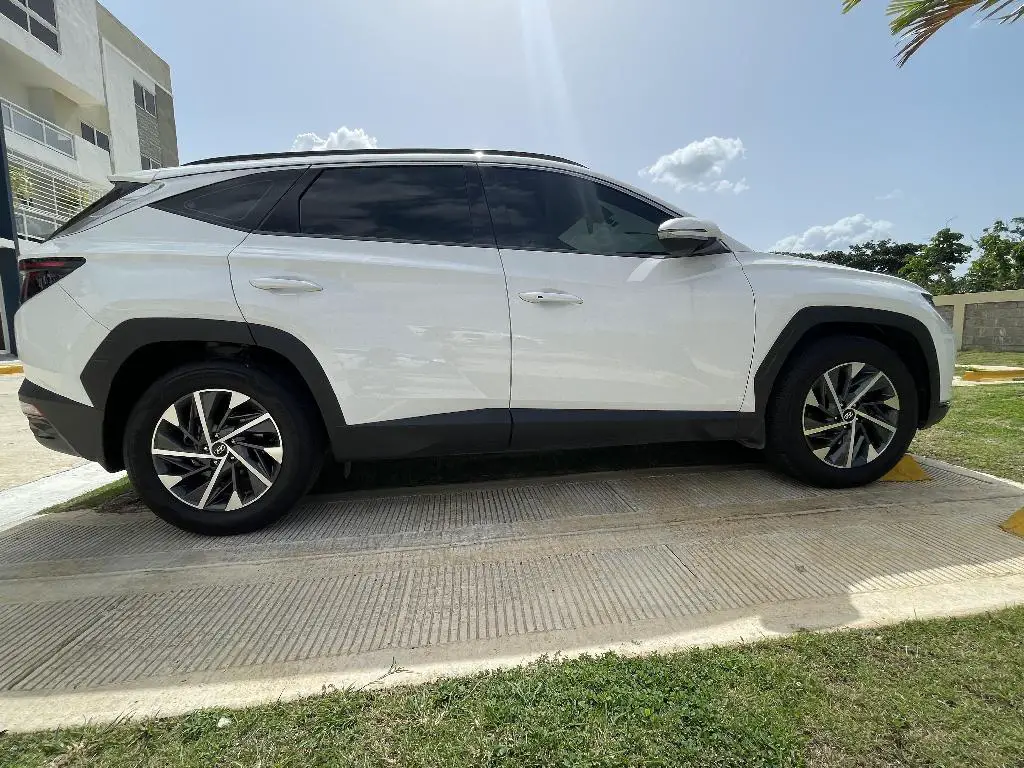 Hyundai tucson Foto 7237457-3.jpg