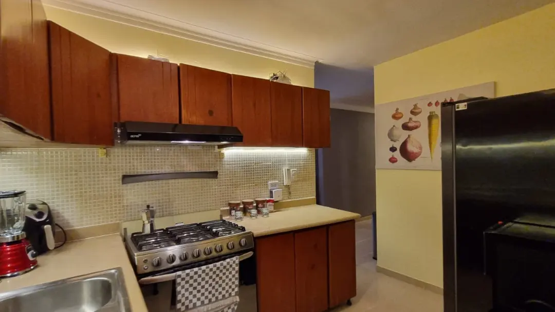 Alquiler habitación baño privado amueblada elect internet y mant inclu Foto 7237484-9.jpg