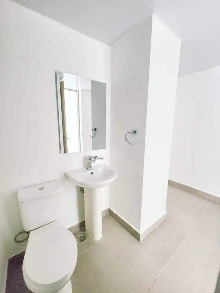 En Renta Apartamento En 7mo piso La Hispanoamericana Foto 7237638-4.jpg