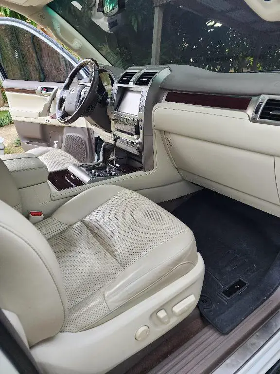 Lexus Gx Luxury 2016 Foto 7237784-I10.jpg