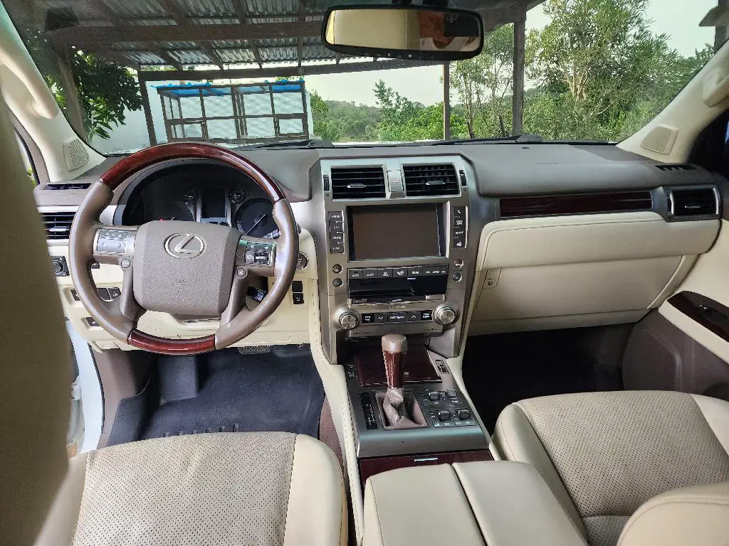 Lexus Gx Luxury 2016 Foto 7237784-I6.jpg