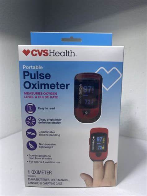 Oximetro de pulso Cvs Health con su forro y baterias incluidas Foto 7237805-1.jpg