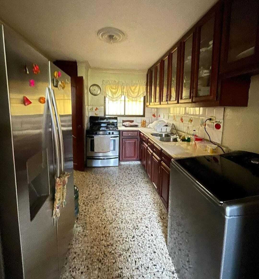 VENTA DE MARAVILLOSA CASA EN AV. INDEPENCENCIA Foto 7237898-6.jpg