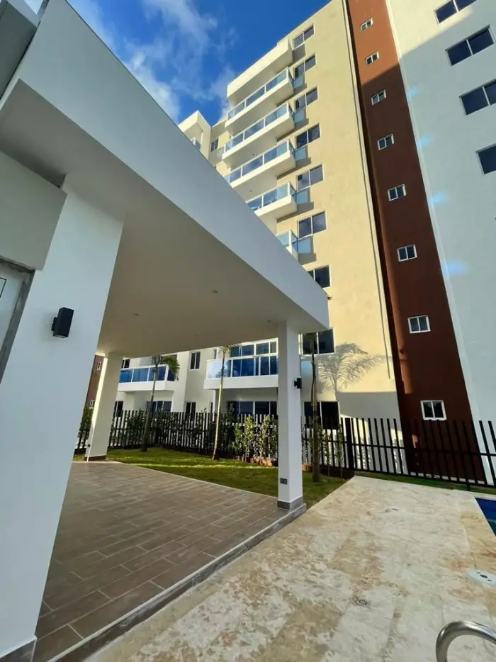 EN VENTA APARTAMENTO CON ASCENSOR EN JARDINES DEL SUR Foto 7237907-2.jpg