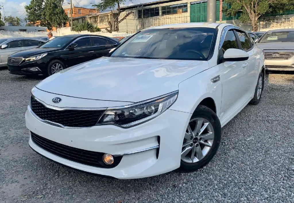 KIA K5 2018 Glp Blanco de Fabarica  Foto 7237911-4.jpg