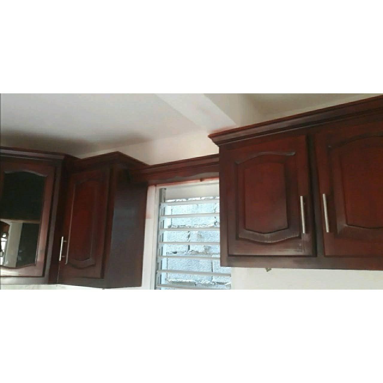 Gabinete de cocina en madera  Foto 7237950-2.jpg