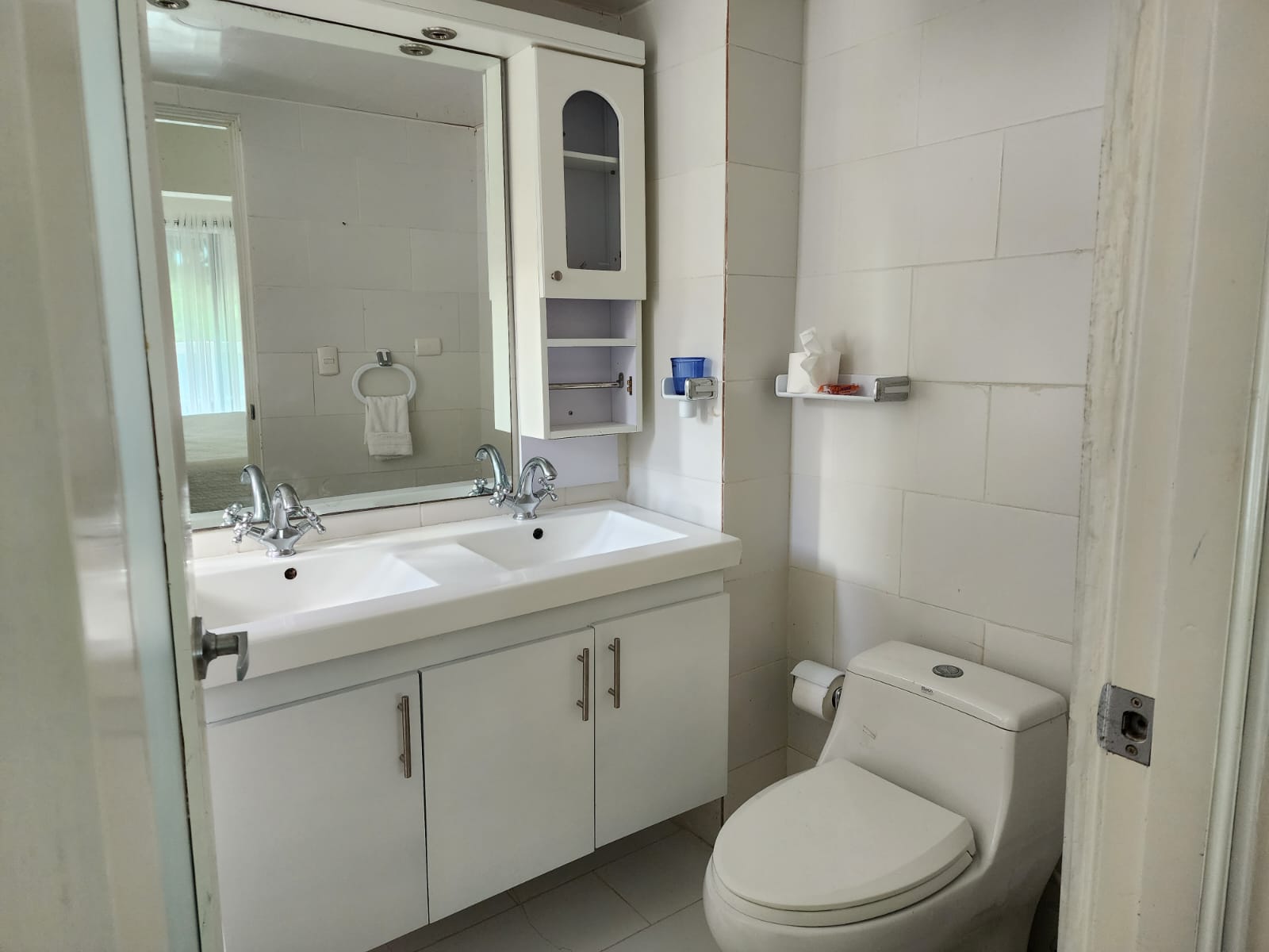 Venta De Apartamento Juan Dolió 1ra Linea  Foto 7237955-8.jpg