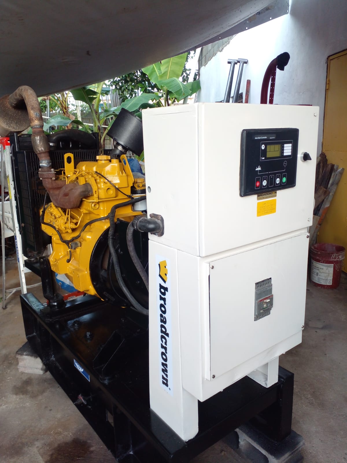 Planta eléctrica Broadcrown 25 KW  Foto 7238047-1.jpg