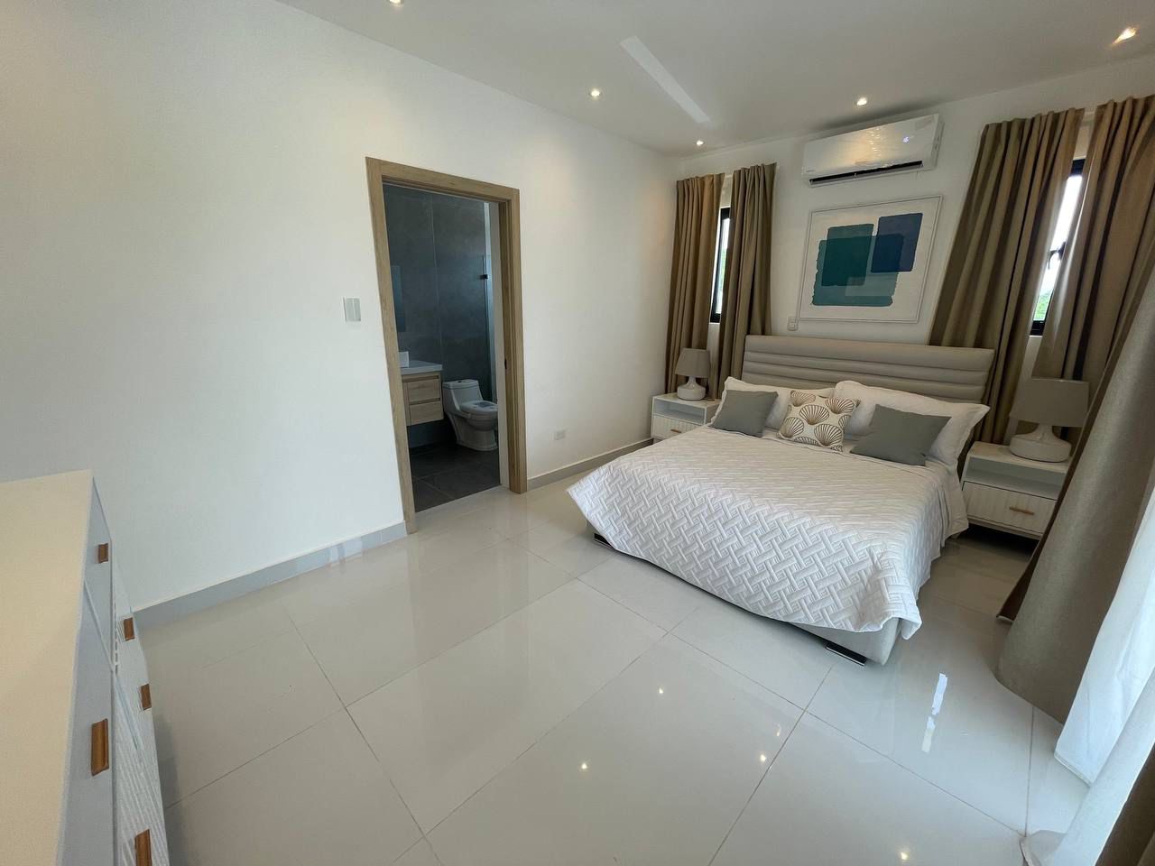VENDO Proyecto De Villas De 2 Niveles Con Linea Blanca Incluida En Pun Foto 7238106-1.jpg