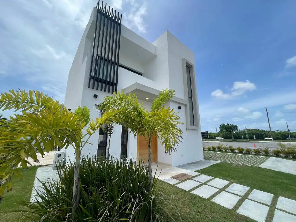 VENDO Proyecto De Villas De 2 Niveles Con Linea Blanca Incluida En Pun Foto 7238106-3.jpg