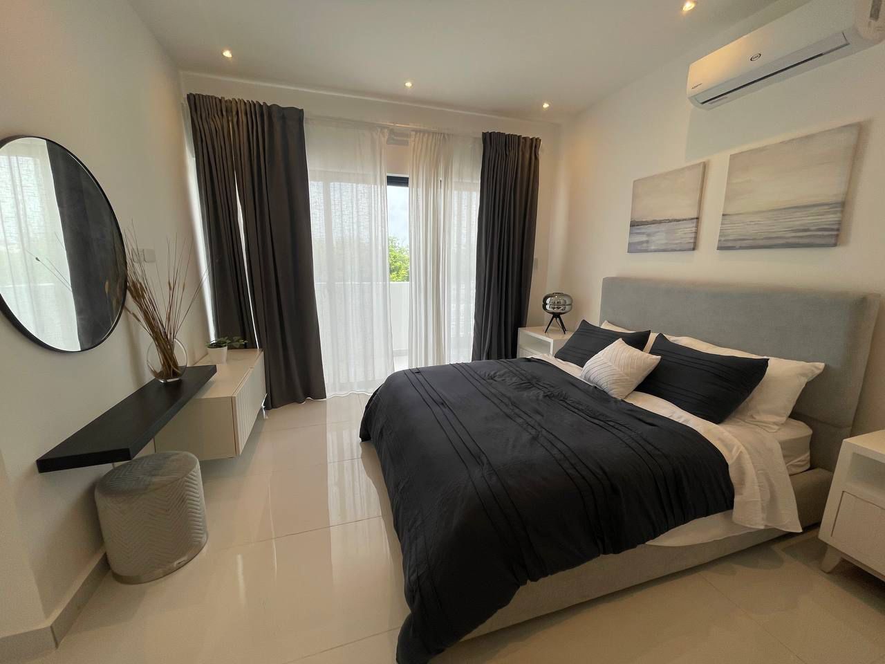 VENDO Proyecto De Villas De 2 Niveles Con Linea Blanca Incluida En Pun Foto 7238106-5.jpg