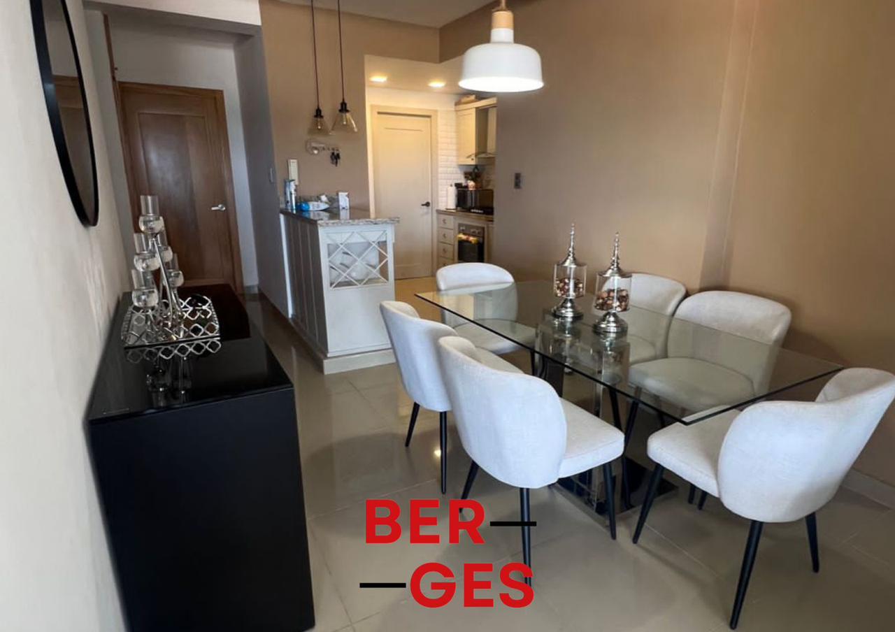 Apartamento en VENTA en El Cacique 4to piso 3-Hab 2-Baños 2 Parqueos L Foto 7238221-4.jpg