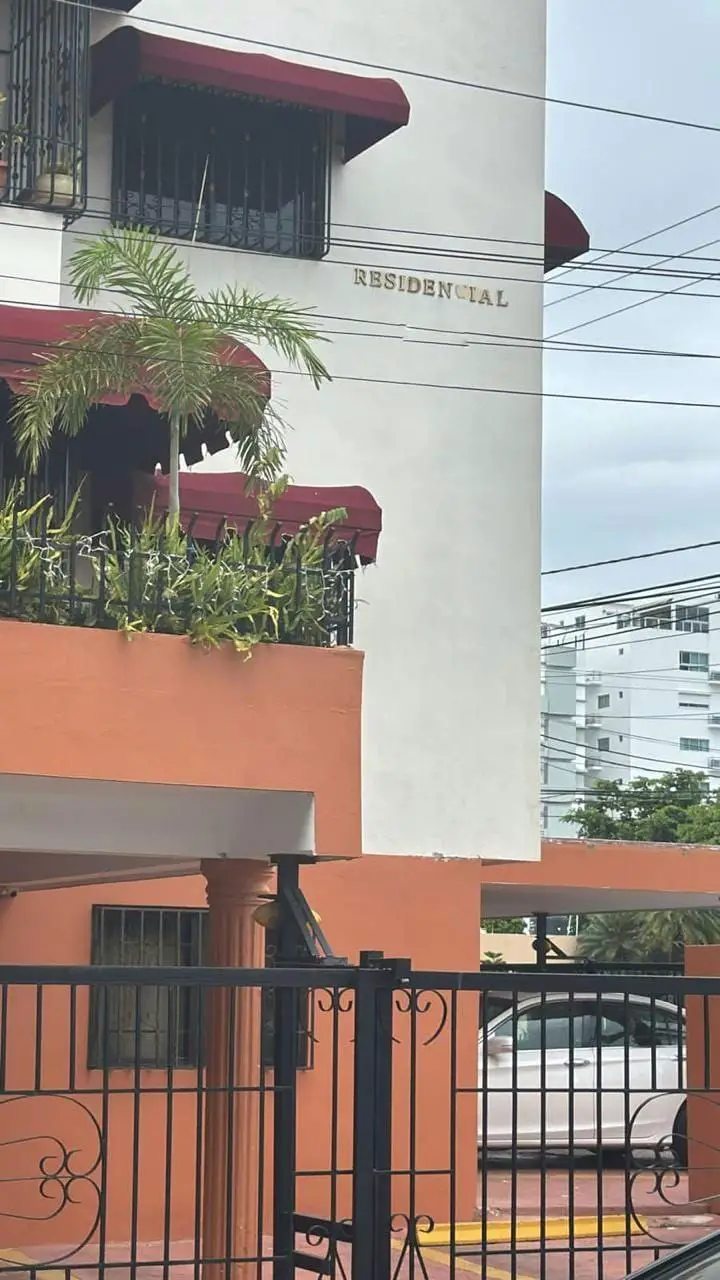 Se vende un apartamento en Mirador Sur Santo Domingo D.N. 1er Piso.  1 Foto 7238232-1.jpg