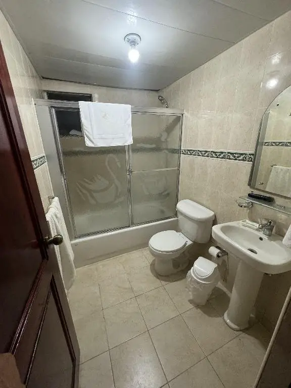 Los Restauradores Habitacion para compartir apartamento Foto 7238236-3.jpg