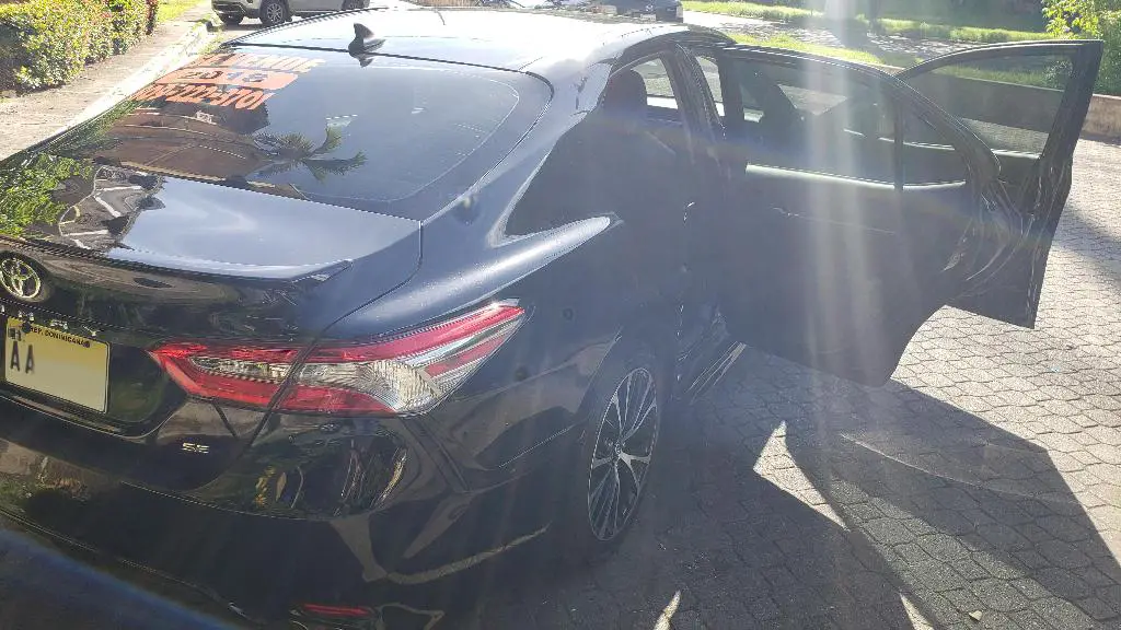 Toyota Camry SE 2018 Foto 7238273-4.jpg