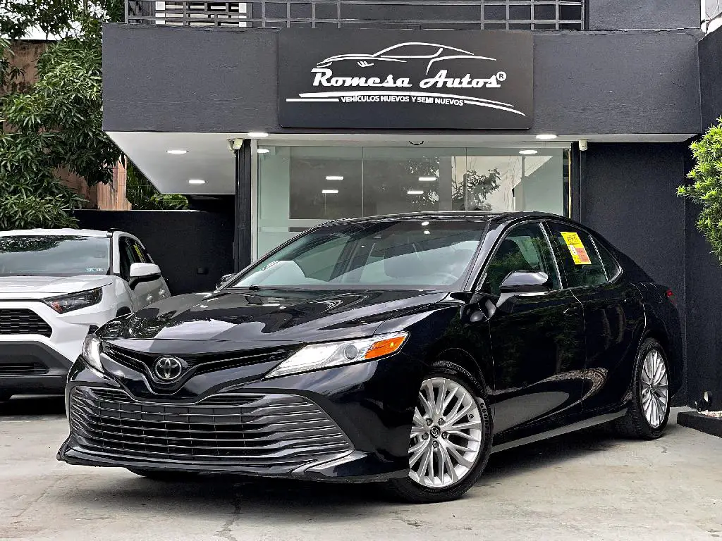 TOYOTA CAMRY XLE 2019!!! en Santo Domingo Este Foto 7238275-10.jpg