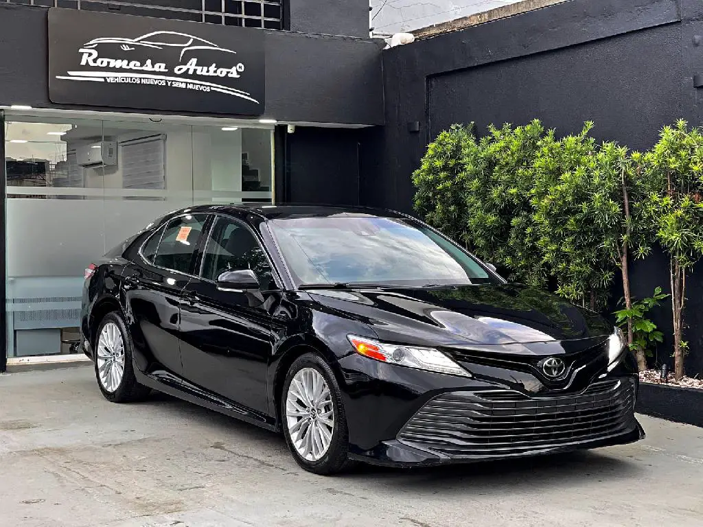 TOYOTA CAMRY XLE 2019!!! en Santo Domingo Este Foto 7238275-8.jpg