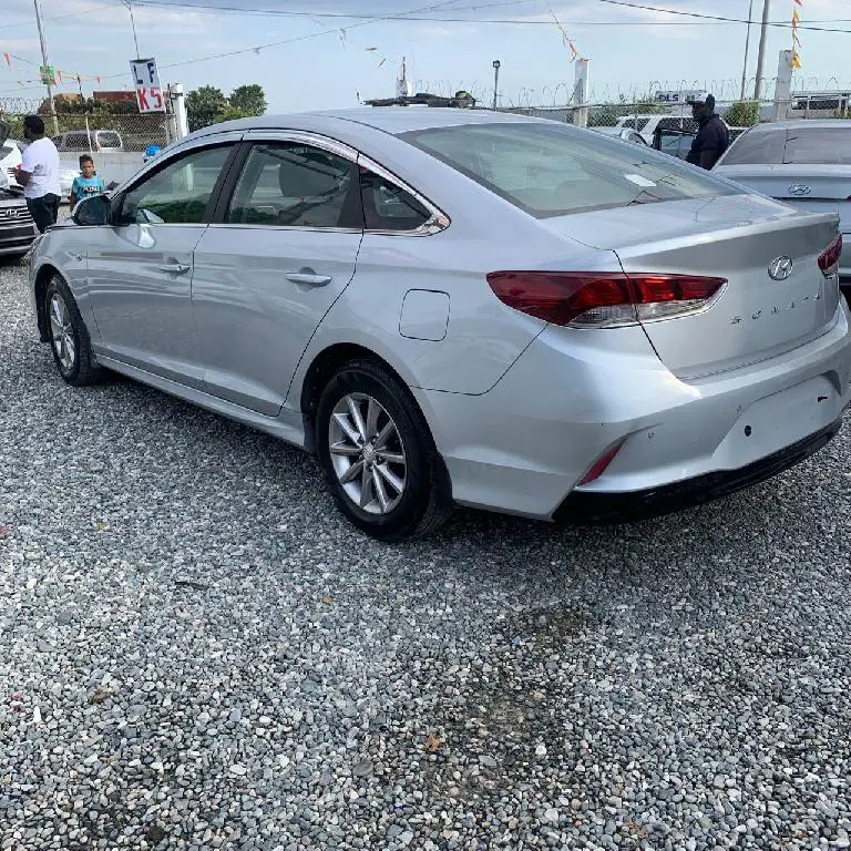 Hyundai Sonata New Rise 2018 GLP Gris de Fabrica Foto 7238290-1.jpg