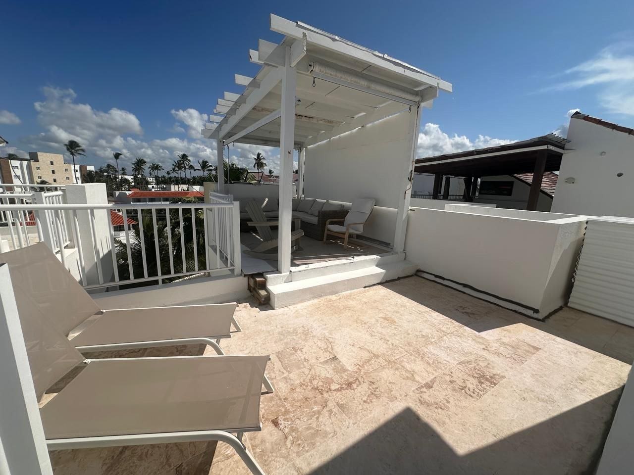 Villa en Venta Punta cana frente al mar en Playa TURQUESA de 2 Niveles Foto 7238377-1.jpg