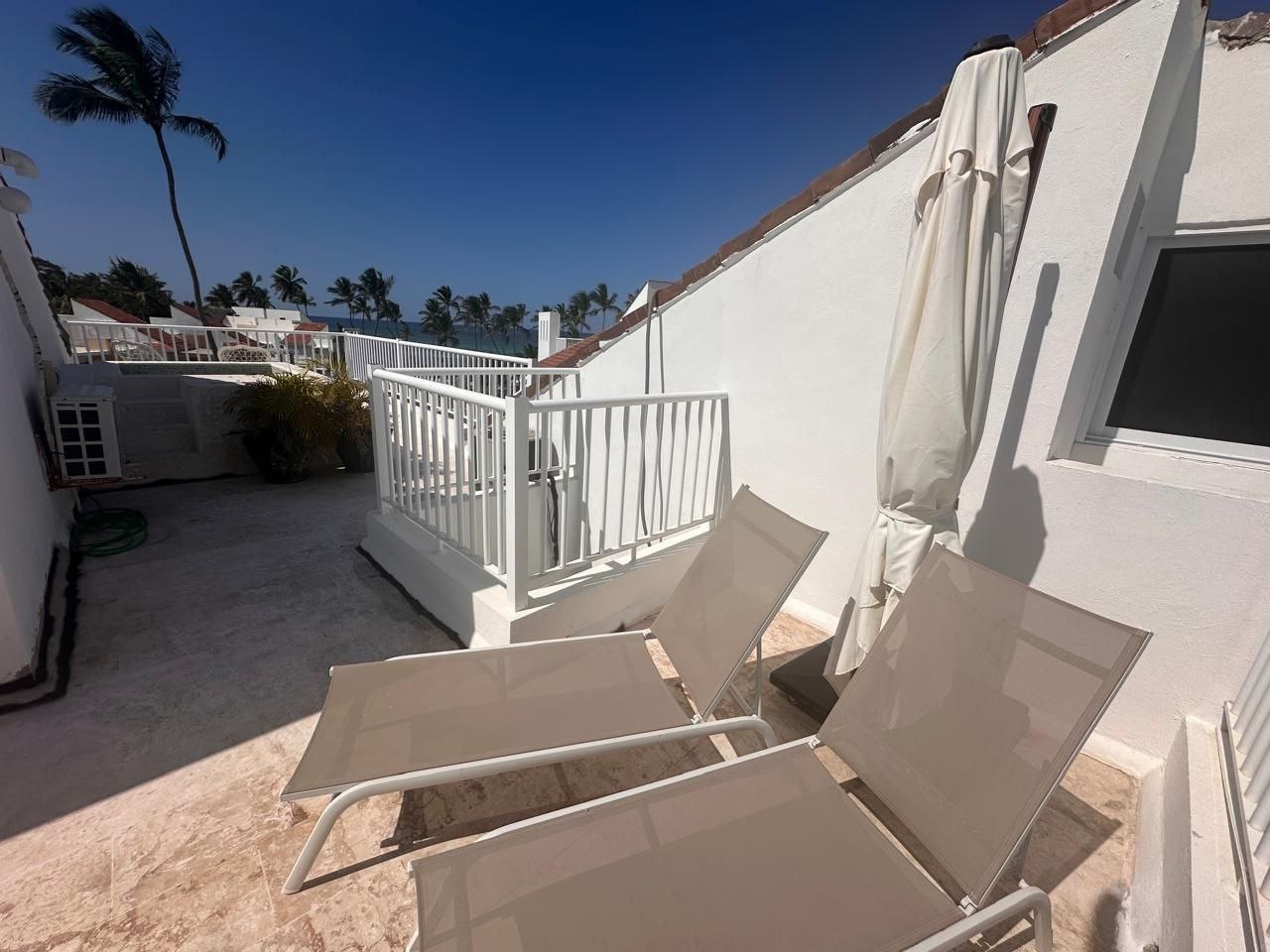 Villa en Venta Punta cana frente al mar en Playa TURQUESA de 2 Niveles Foto 7238377-2.jpg