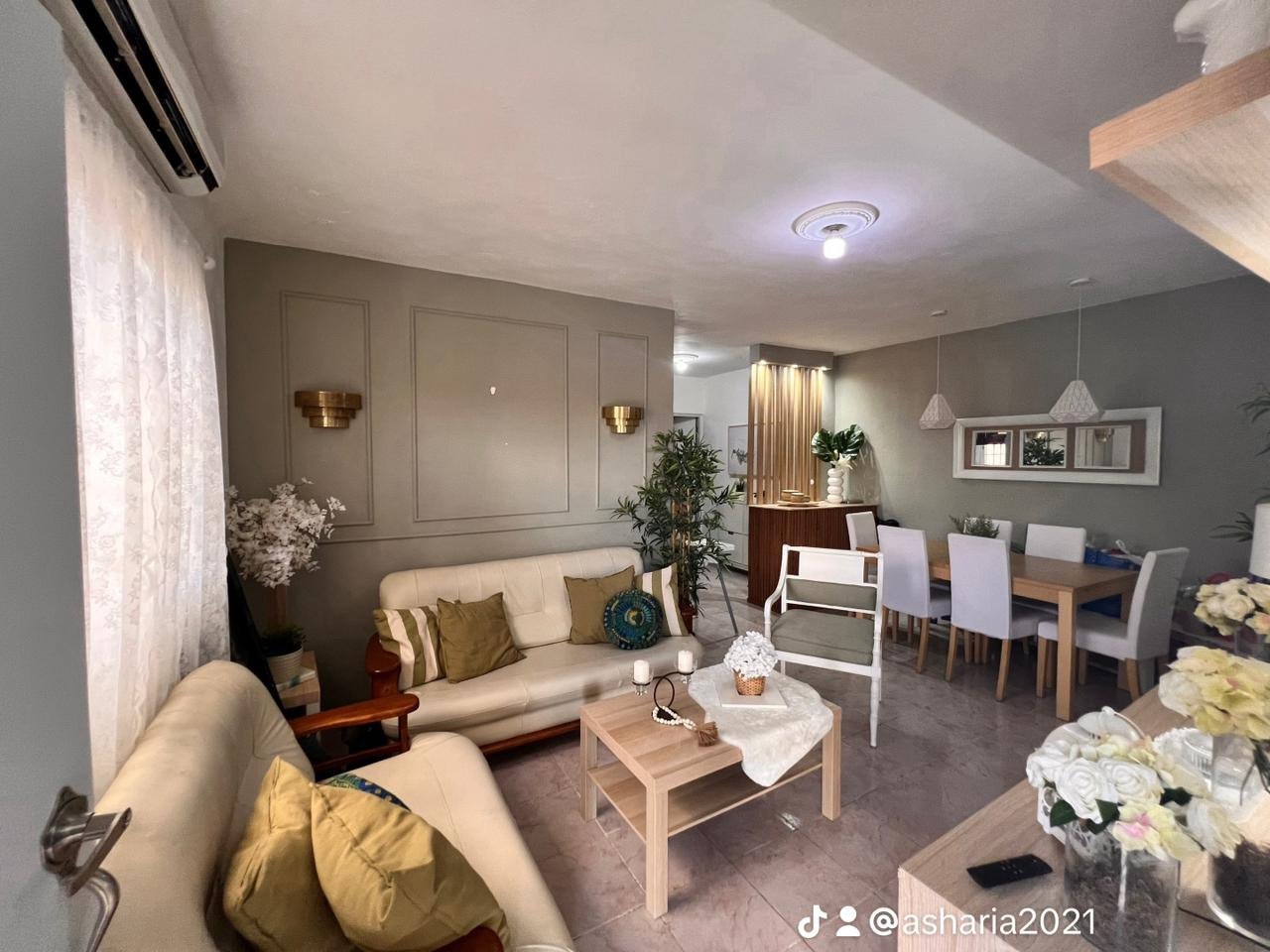 Casa en venta a 2 minutos de la Sirena en Santo Domingo Norte en el Se Foto 7238746-4.jpg